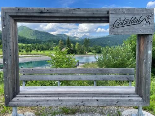 Outdoor Pictures 24