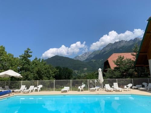 AU COEUR DU GOLF **, Giez, proche Lac d' Annecy