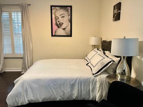 Hollywood Hills Homestay