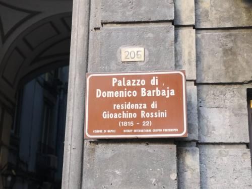 Barbaja Suites In Street Toledo 205