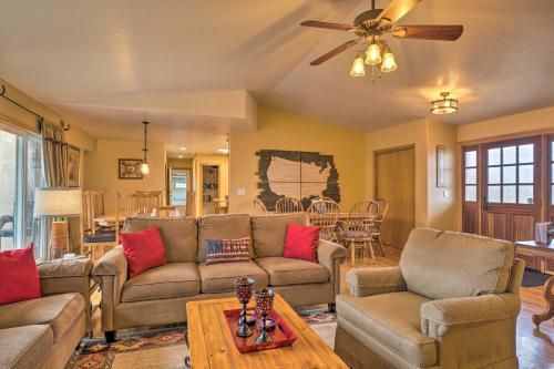 Spacious Family Home Less Than 12 Mi to USAF Academy!