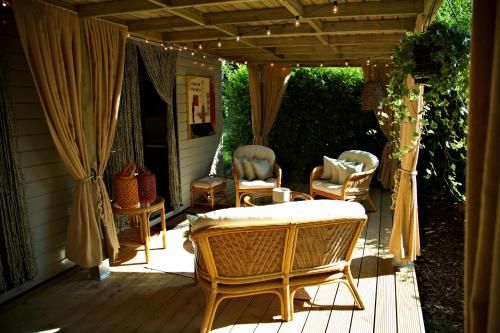 Outdoor Pictures 23