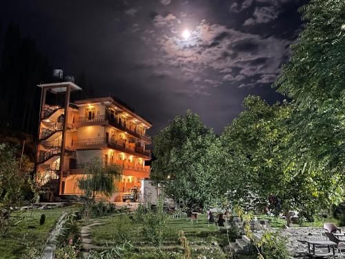 Karakorum View Hotel Karimabad Hunza