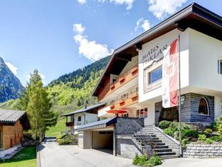 Hotel Image 1