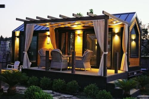 Outdoor Pictures 9