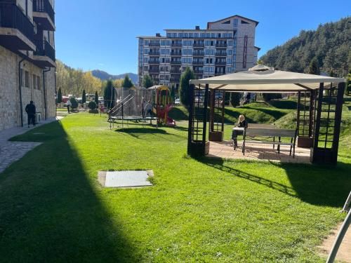 Outdoor Pictures 10