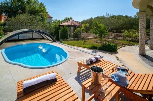 Outdoor Pictures 7