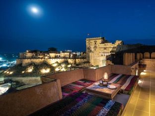 Hotel Image 2