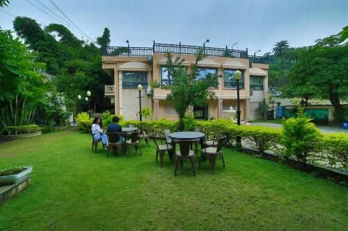 Hotel Shiv Villa