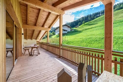 Outdoor Pictures 20