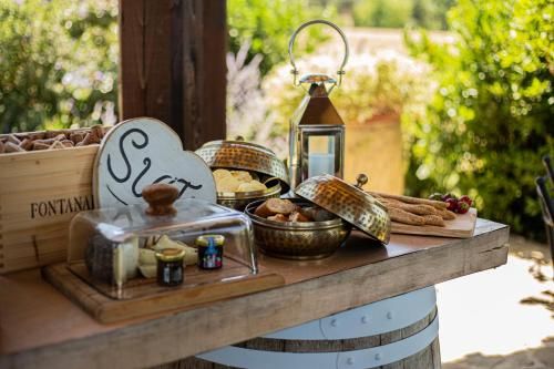 Outdoor Pictures 24