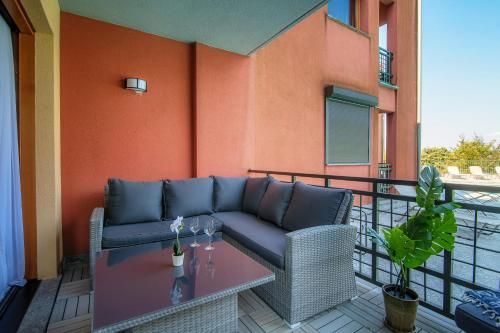 Outdoor Pictures 24