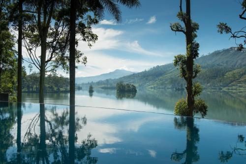 Outdoor Pictures 24