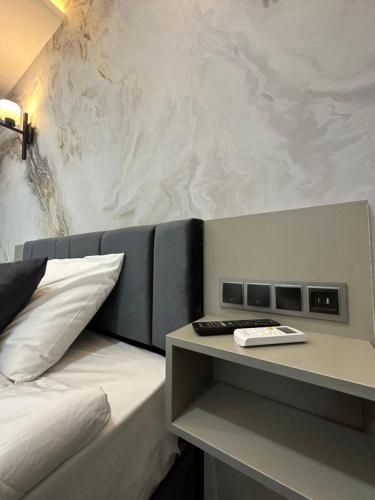 Intercity Airport Hotel