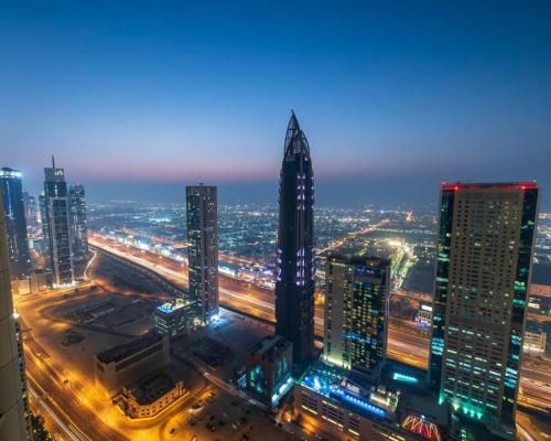 FIRST CLASS 2BR with full DUBAI SKYLINE & SEA view