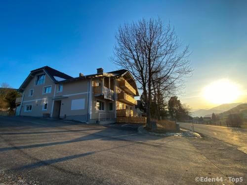 Outdoor Pictures 21