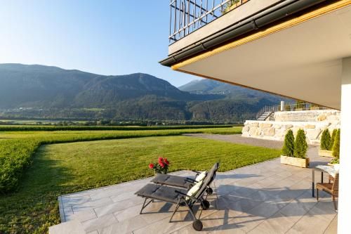 Outdoor Pictures 24