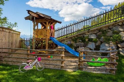 Outdoor Pictures 15