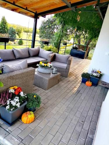 Outdoor Pictures 5