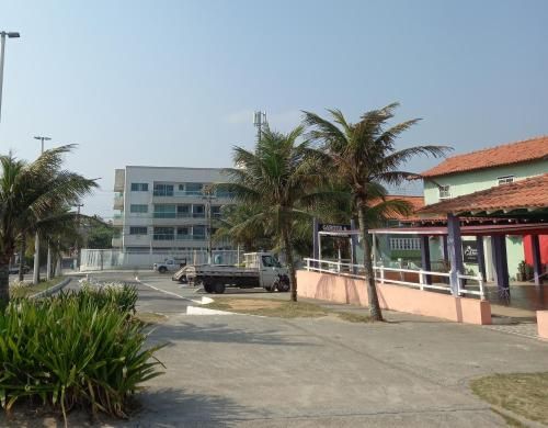 Apto de 2 quartos vista pro mar de Itaúna