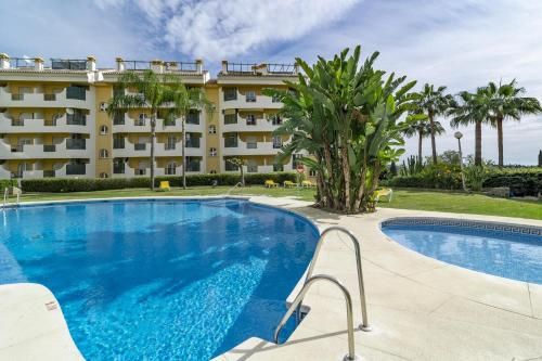 SAD-Spacious 2 bedroom duplex Puerto Banus
