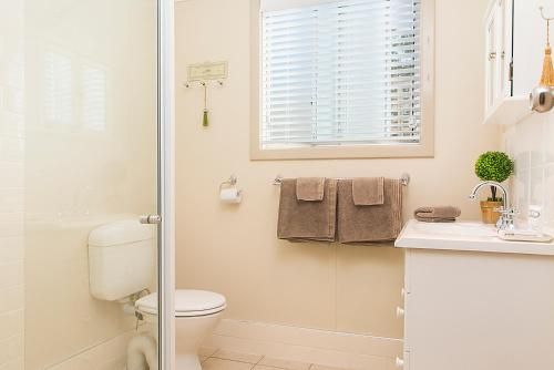 Stoneleigh Cottage Bed and Breakfast