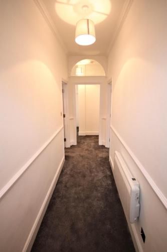 City Centre Townhouse apartment with secluded shared Terrace