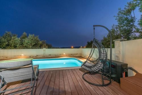 Outdoor Pictures 24