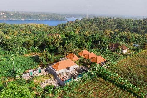 AP Gamat Villa Nusa Penida by WizZeLa