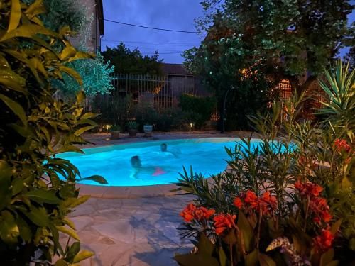 Outdoor Pictures 20