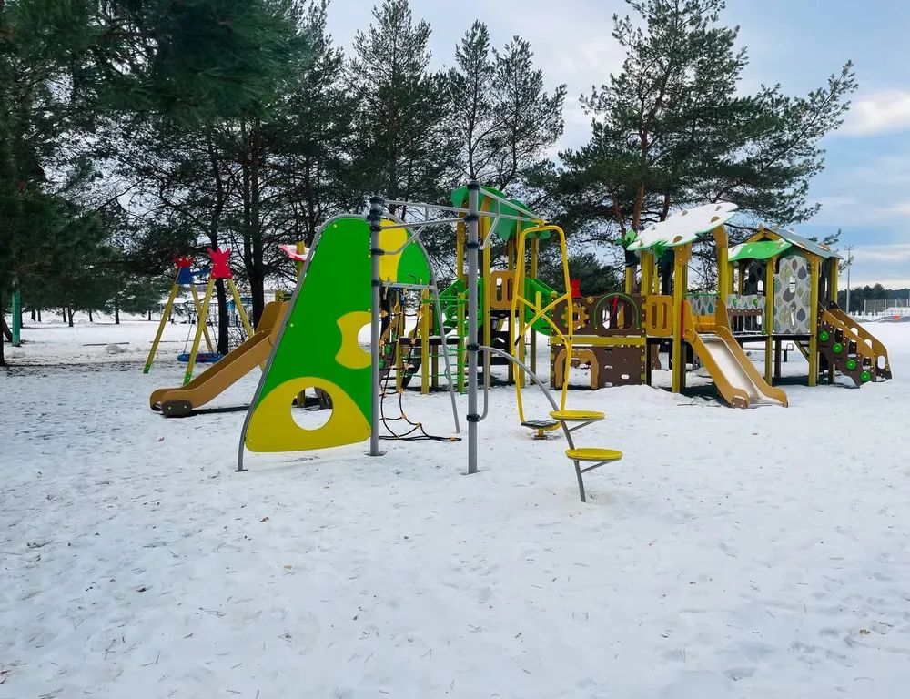 Outdoor Pictures 3