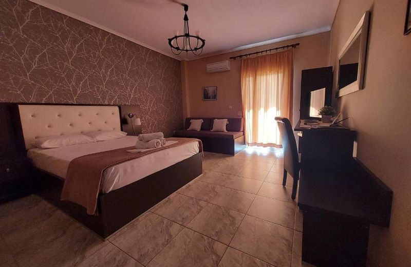 Hotel Epavli