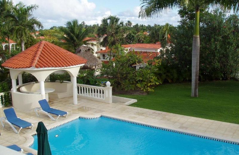 3BR Villa with VIP Access - All Inclusive Program with Alcohol Included.