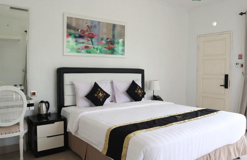 Chevilly Resort and Camp