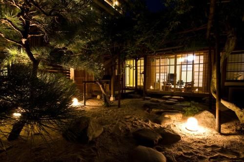 Outdoor Pictures 22