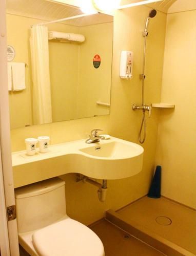 GreenTree Inn Cangzhou Huang Hua Gang Express Hotel