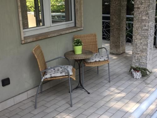 Outdoor Pictures 3