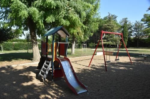 Outdoor Pictures 17