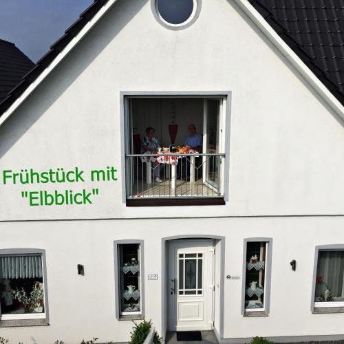 Fewo Elbblick im Haus Lühegarten