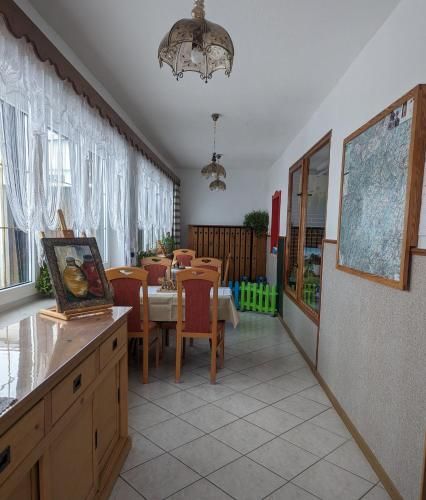 Komfortable 65 qm FeWo im Landhaus "Kühler Morgen" in Alleinlage, mit Garten, Baby- und Kinderausstattung
