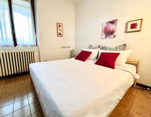 GreenResidence Apartment