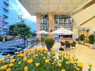 Daphovina Hotel