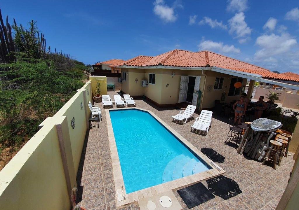 Cozy home under the Sun with Swimmingpool