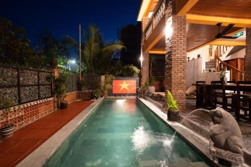 Outdoor Pictures 9