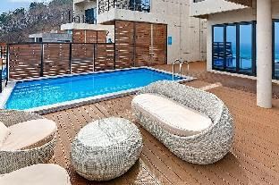 Uljin Beatrice Pool Villa (Private House, Heated Pool)