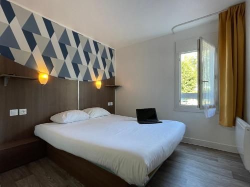 Kyriad Direct Val de Reuil