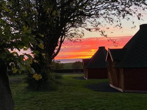 ELSAY MAY Luxury Hot Tub Lodges exclusively for couples over 25yrs and dog friendly