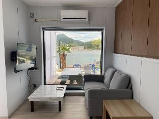 Geoje Jangmok Hawaii Pension