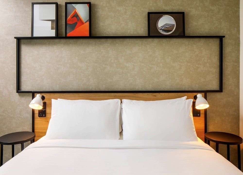 ibis Nova Serrana