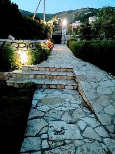 Outdoor Pictures 10
